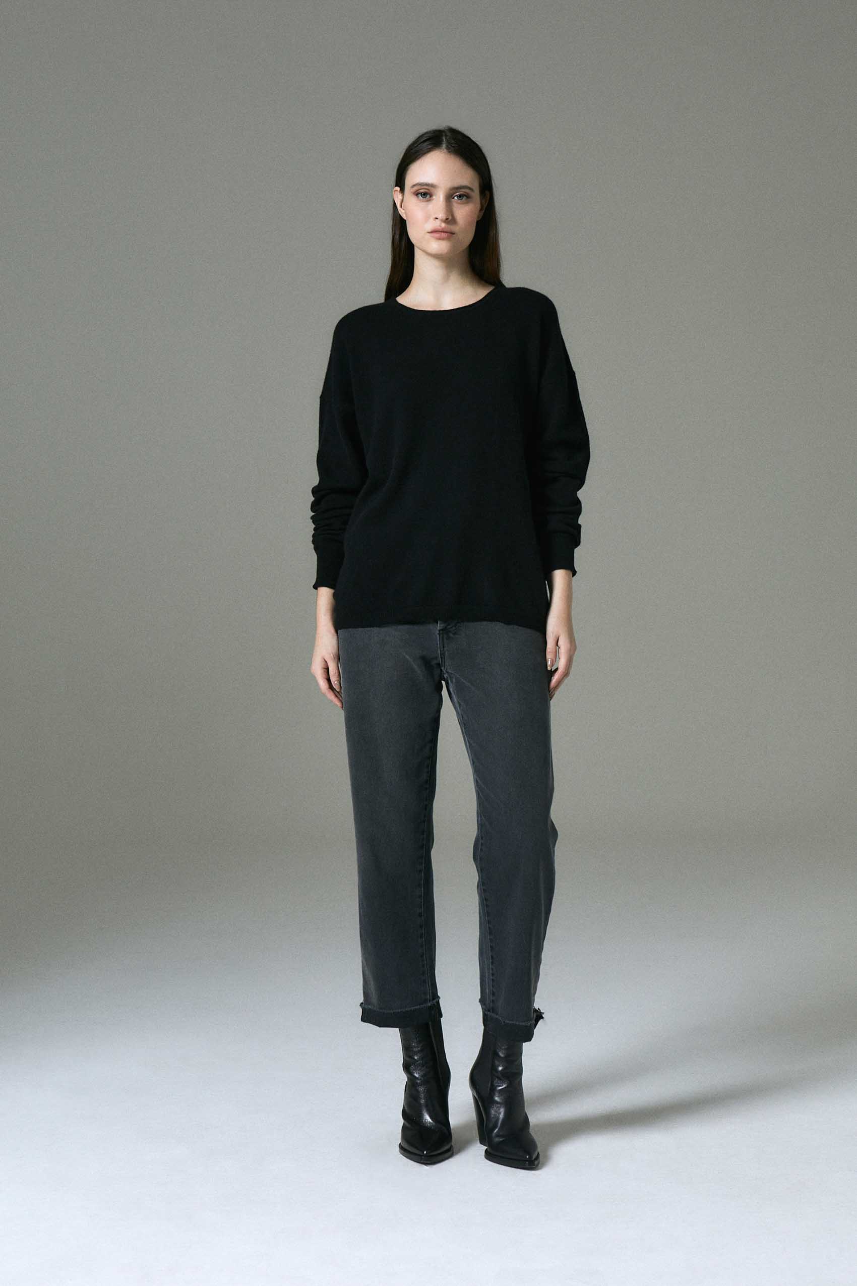 Jean Straight Roll Black